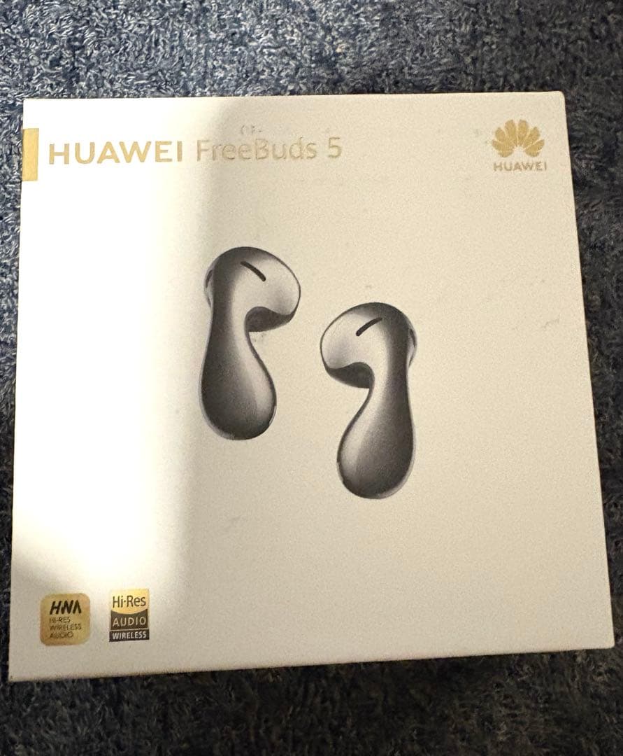 HUAWEI Freebuds5 シルバー Amazon.co.jp: HUAWEI FreeBuds 5 完全ワイヤレスイヤホン Bluetooth