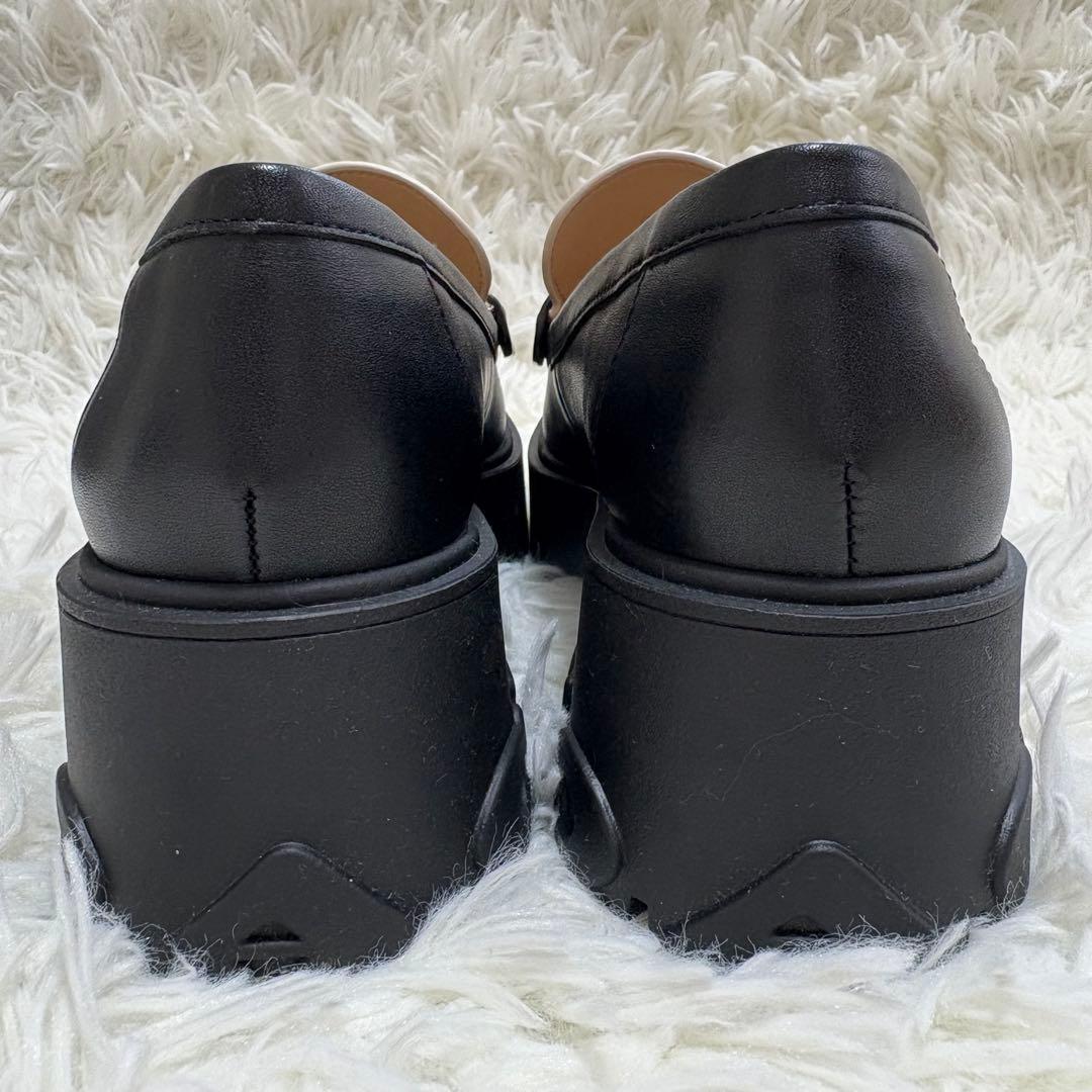 新品 箱タグ付 コーチ ルーシー ローファー 厚底 ブラック ホワイト