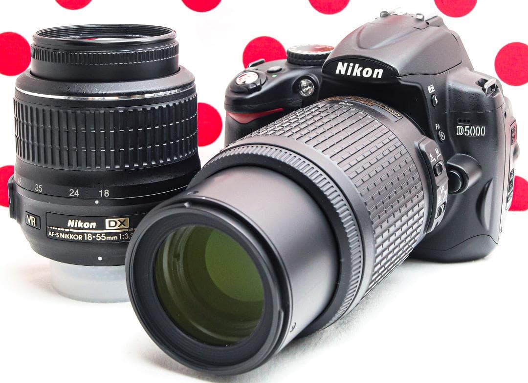 ニコン Nikon D5000❤スマホ転送OK❤動画撮影・自撮り可❤ダブルレンズ 使用感少美品】ダブルレンズ Nikon D5000 スマホ転送 自撮り 動画