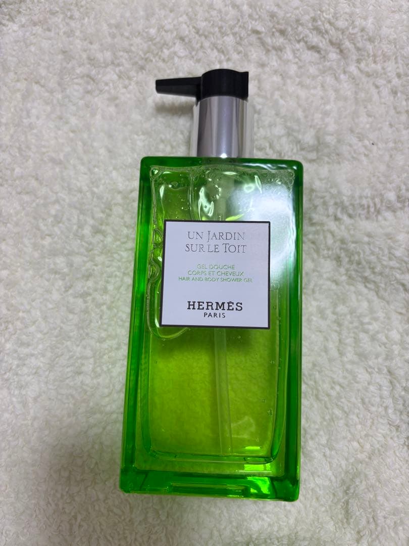 ボディソープ HERMES Hermes エルメス ヘア＆ボディ シャワージェル オー ドゥ ルバーブ