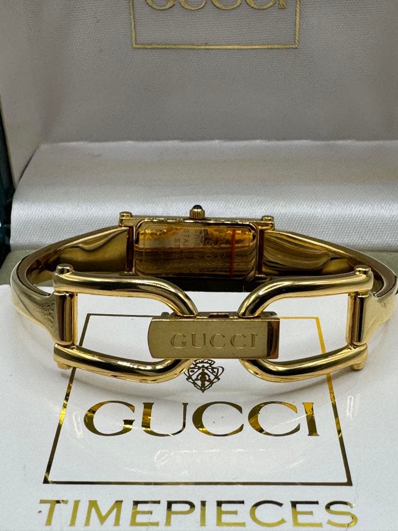 ブルドーザー様 電池交換済み【新同】GUCCIレディースゴールド