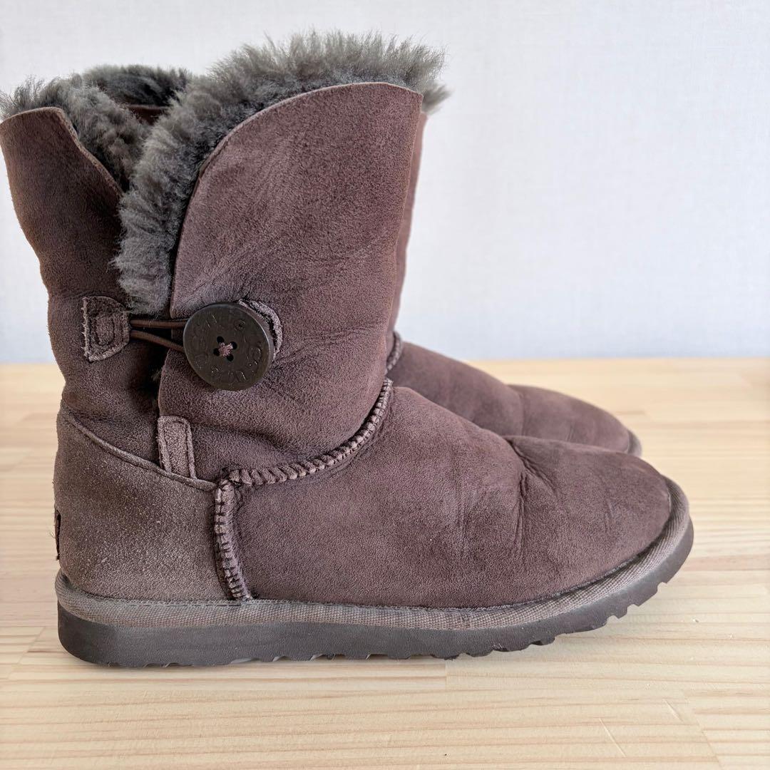 UGG Australia ムートンブーツ ブラウン Bailey Button - メルカリ