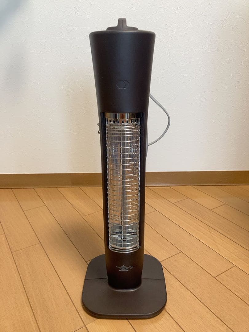 【美品】アラジン　遠赤グラファイトヒーター　ブラウン アラジン（Aladdin） 遠赤グラファイトヒーター 400W AEH-G408N 暖房機