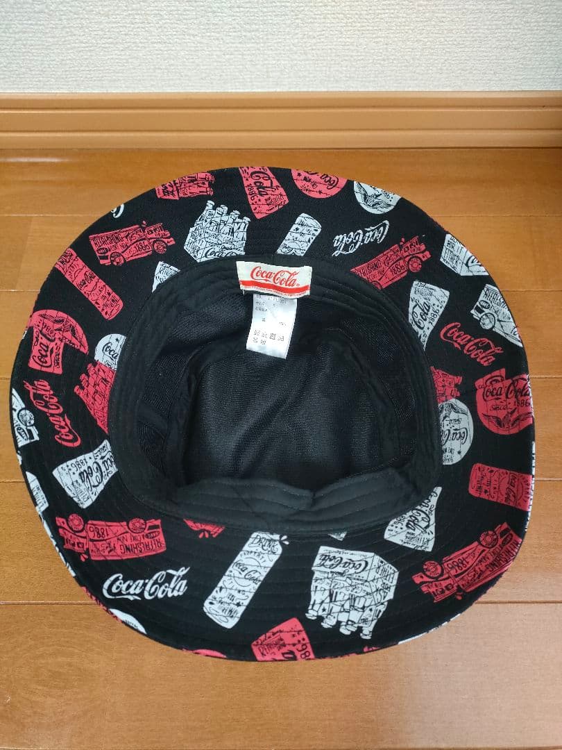 コカコーラ バケットハット Coca-Cola - メルカリ