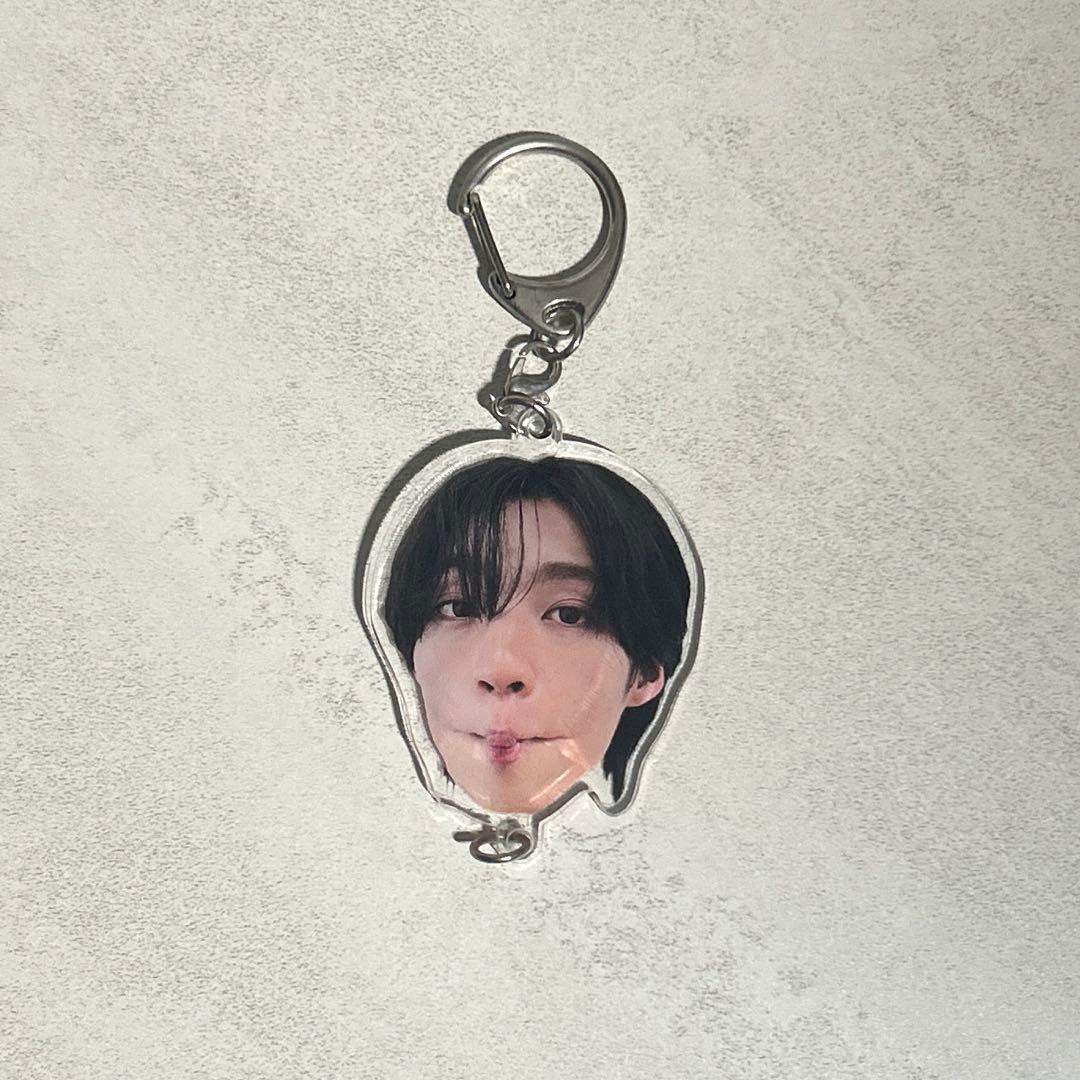 ICEx 志賀李玖 アクリルキーホルダー - メルカリ