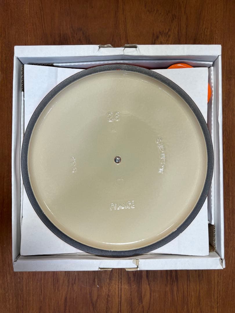 LE CREUSET ル・クルーゼ　ココットロンド26cm／5.4ℓ オレンジ