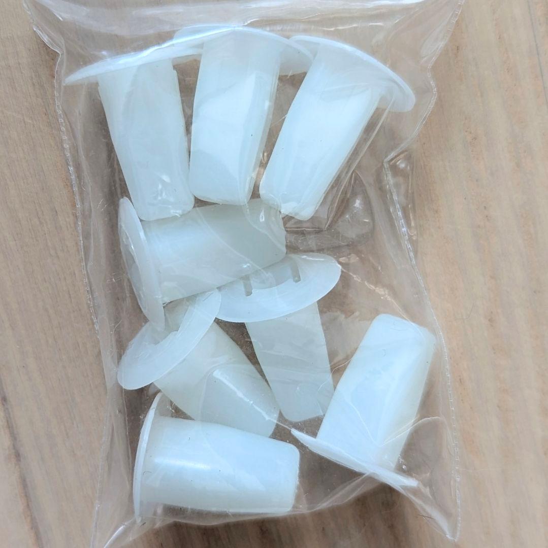 い*読様 三菱純正 デリカD5 ロックフォード遮蔽板フルセット ビス付き