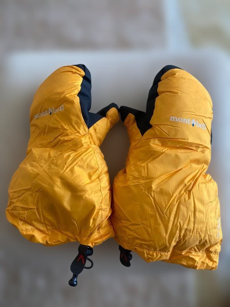 大*ん様 mont-bell イエロー　ダウンミトングローブ　ウィンドストッパー montbell/モンベル/ダウンミトン【男女共通】のレンタル｜そらのした