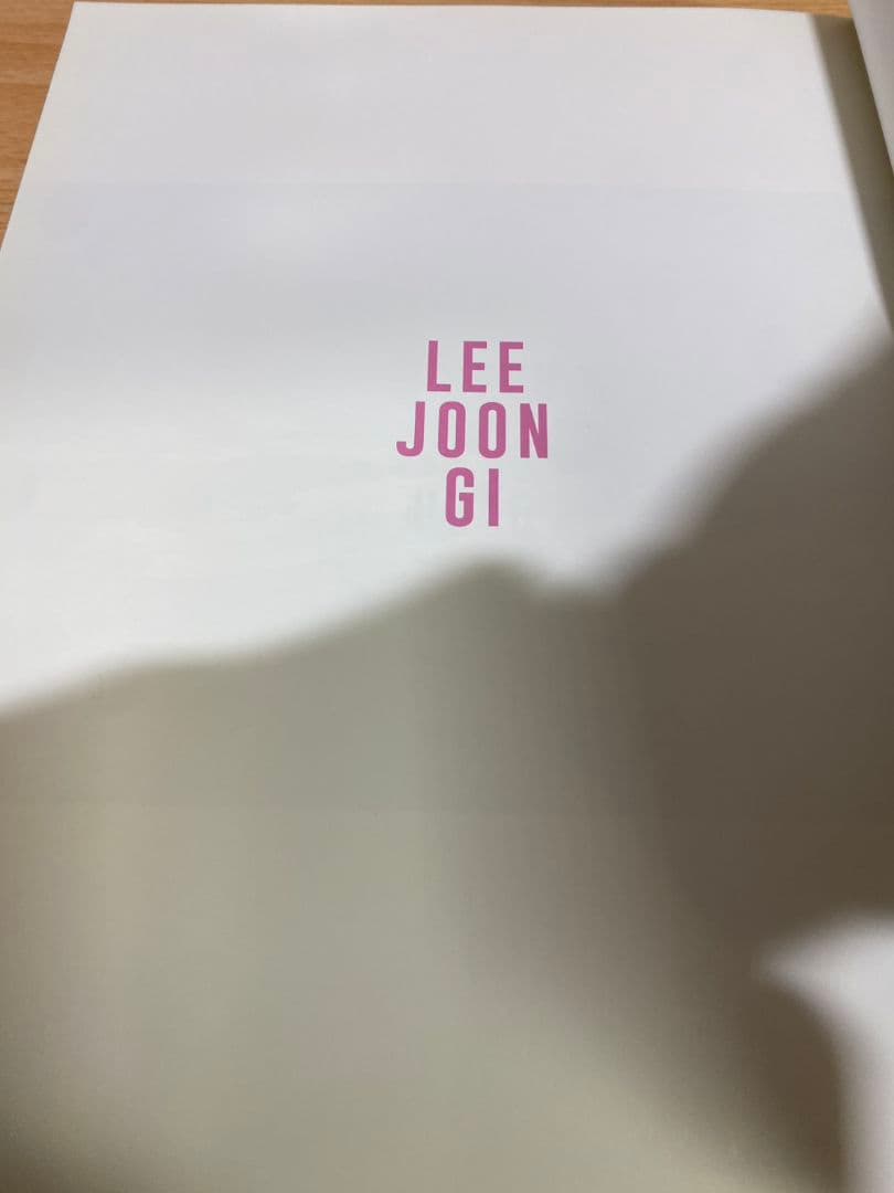 R ∞ LEE JOON GI フォトブック VOL.01 VOL.02 - メルカリ