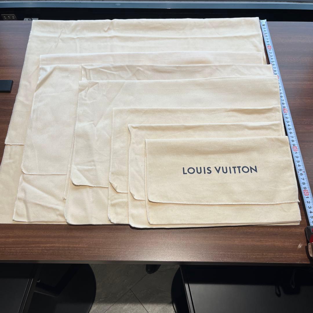 LOUIS VUITTON 布製袋 8枚セット Louis Vuitton Neverfull GM ネヴァーフルGM用 底板 中敷き ナイロン