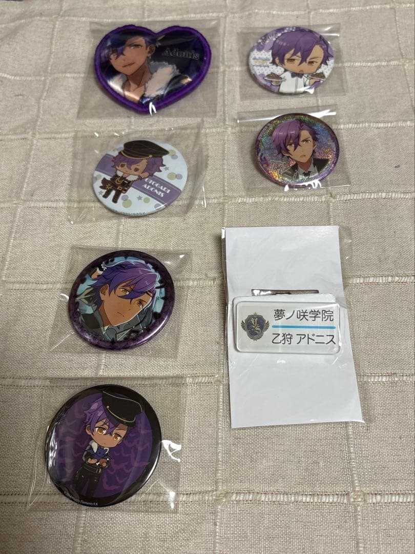 あんスタ 乙狩アドニス 缶バッジ まとめ売り - メルカリ