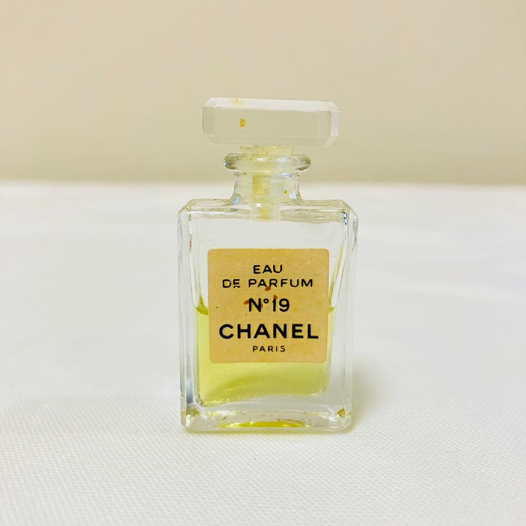 シャネル No.19 香水 ネックレス パフュームボトル ヴィンテージ