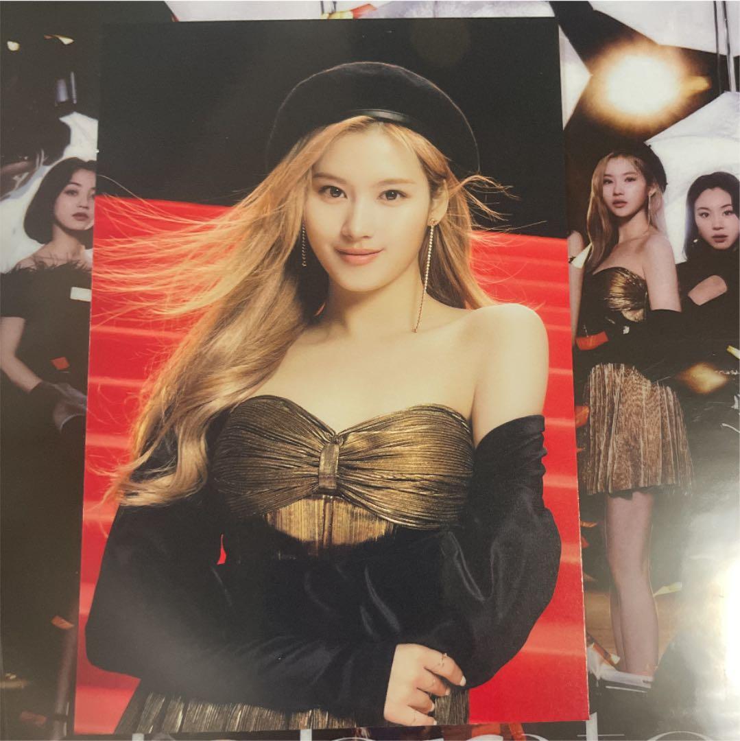 TWICE celebrate スペシャルリリックカード サナ - メルカリ