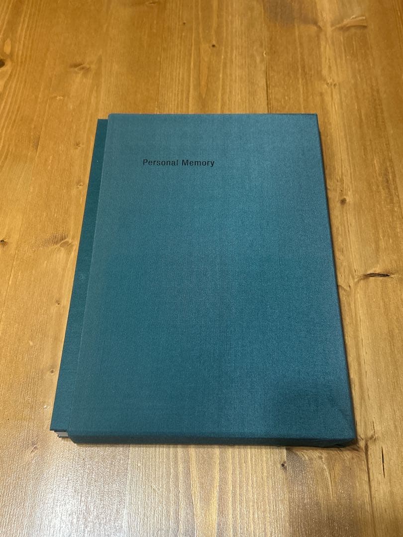 小浪次郎 personal memory mame kurogouchi 写真家としての指紋。小浪次郎の軌跡を辿る個展「I.D 1986」が開催