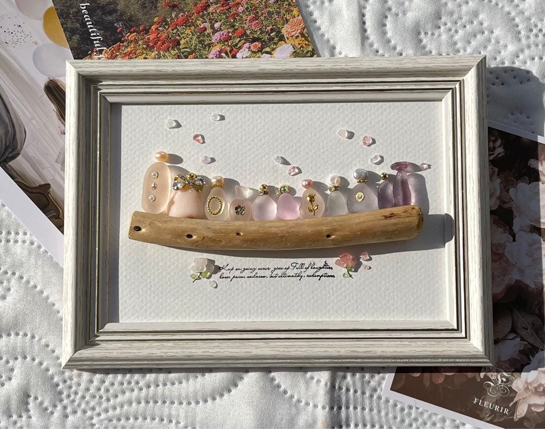 シーグラスアート 【花のパフューム❁⃘】 - メルカリ