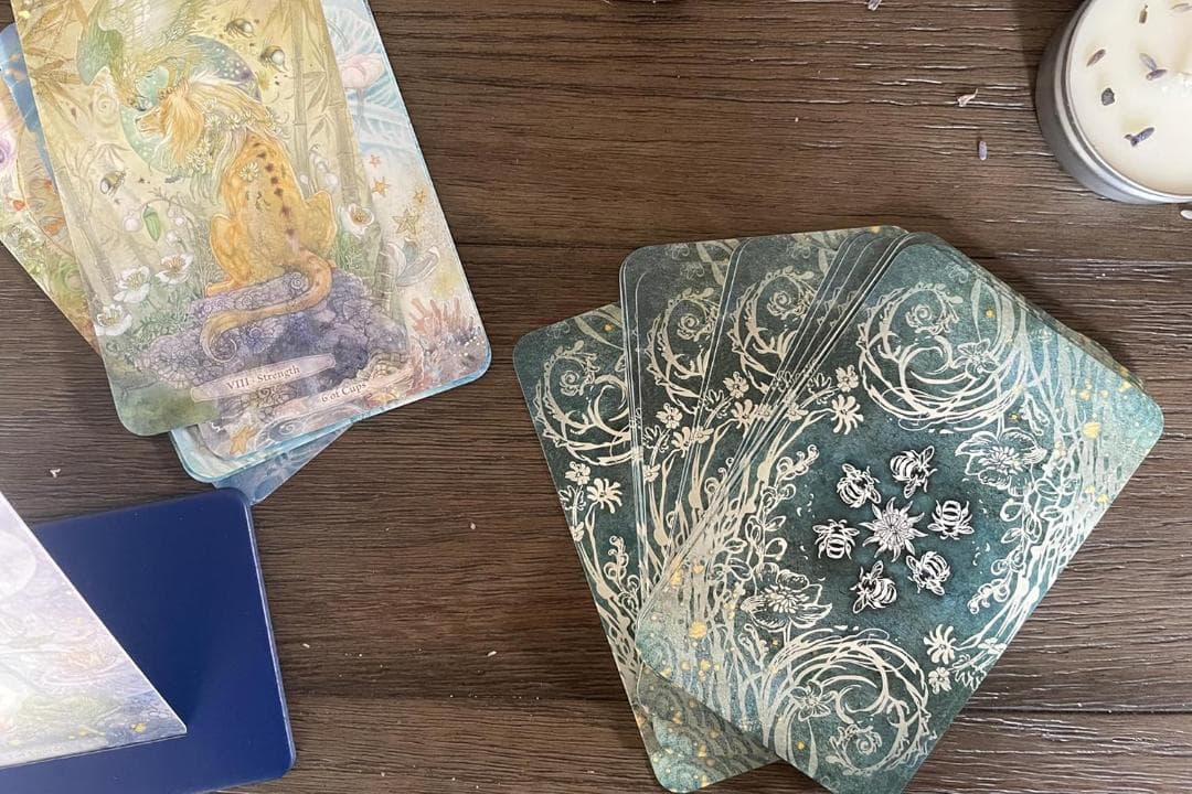 正規品タロットカード】人気作者の繊細なアート作品✨生命力あふれる緑