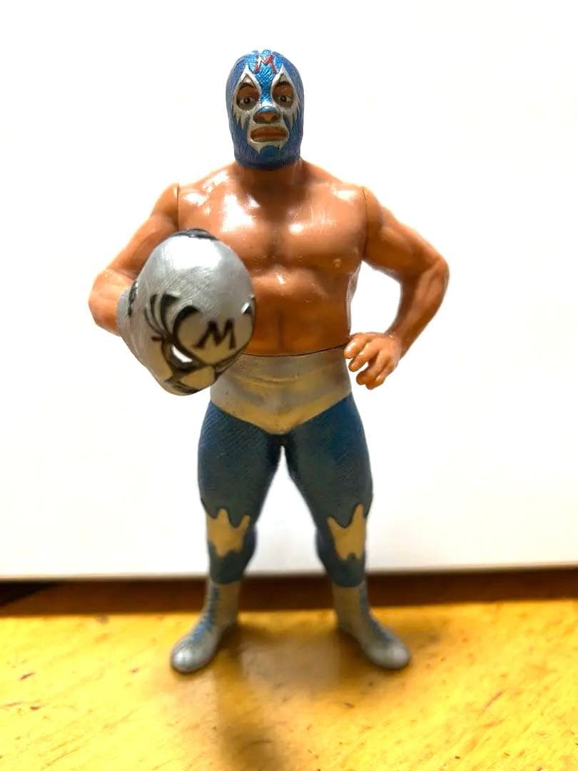 キャラプロ製 ミルマスカラス フィギュア - メルカリ