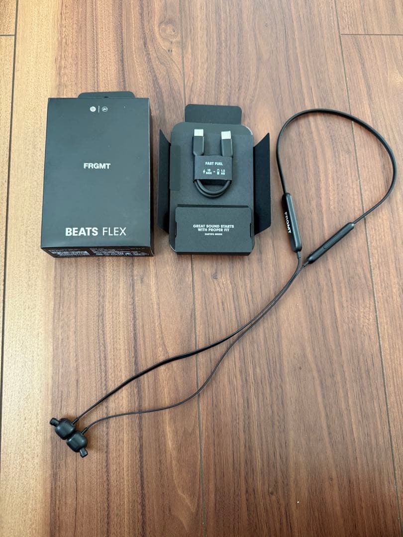 Beats Flex fragment design 藤原ヒロシ beats-fragment-flex-earphones-
