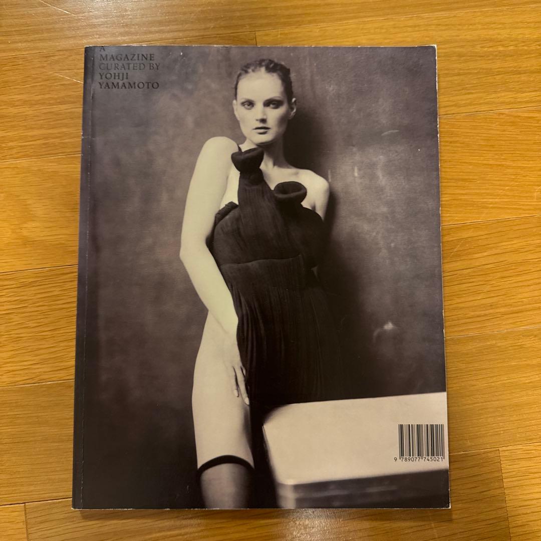 洋書 A Magazine Curated by Yohji Yamamoto Rare Books Paris - A Magazine Curated by Yohji Yamamoto