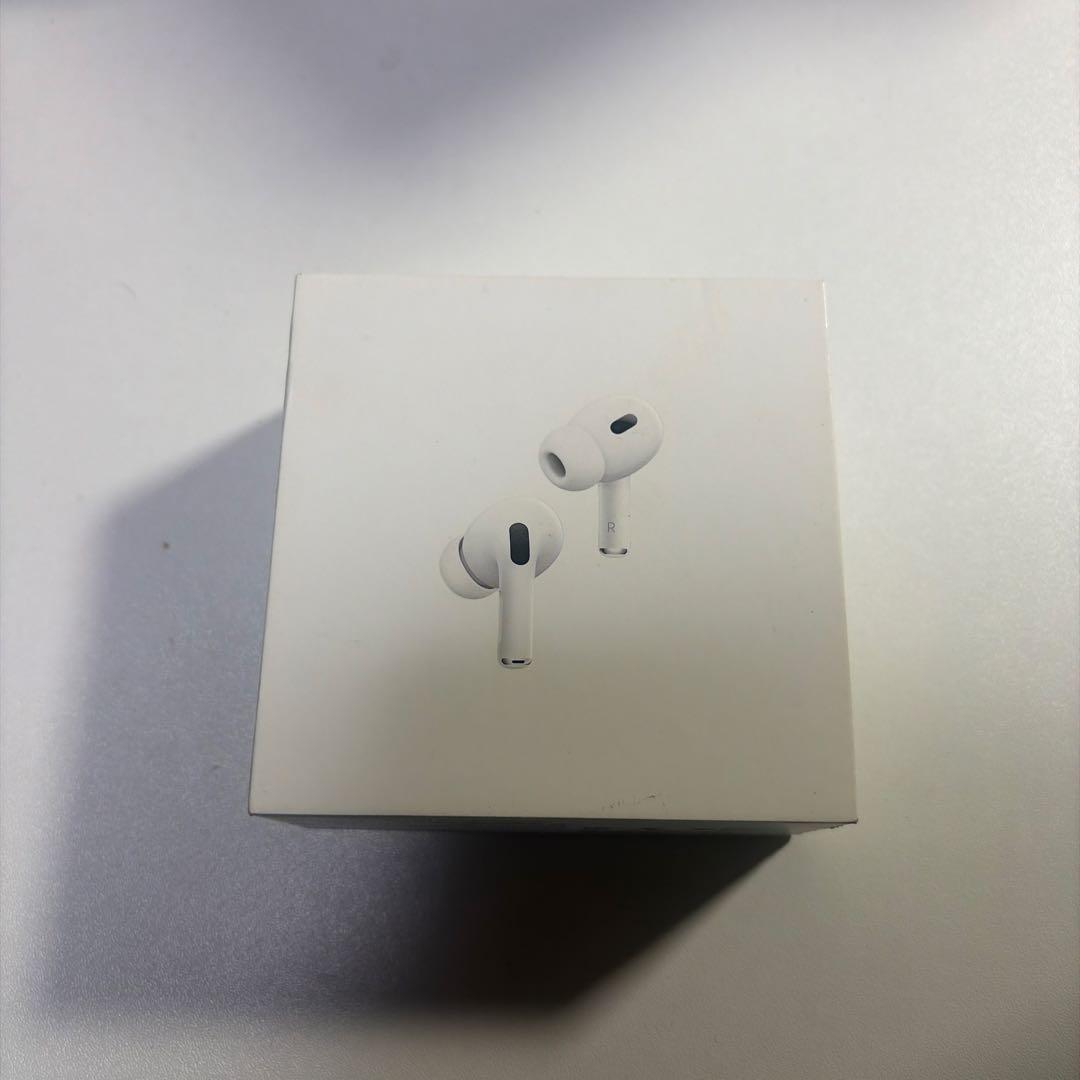 AirPods Pro 第2世代おまけ付き - メルカリ