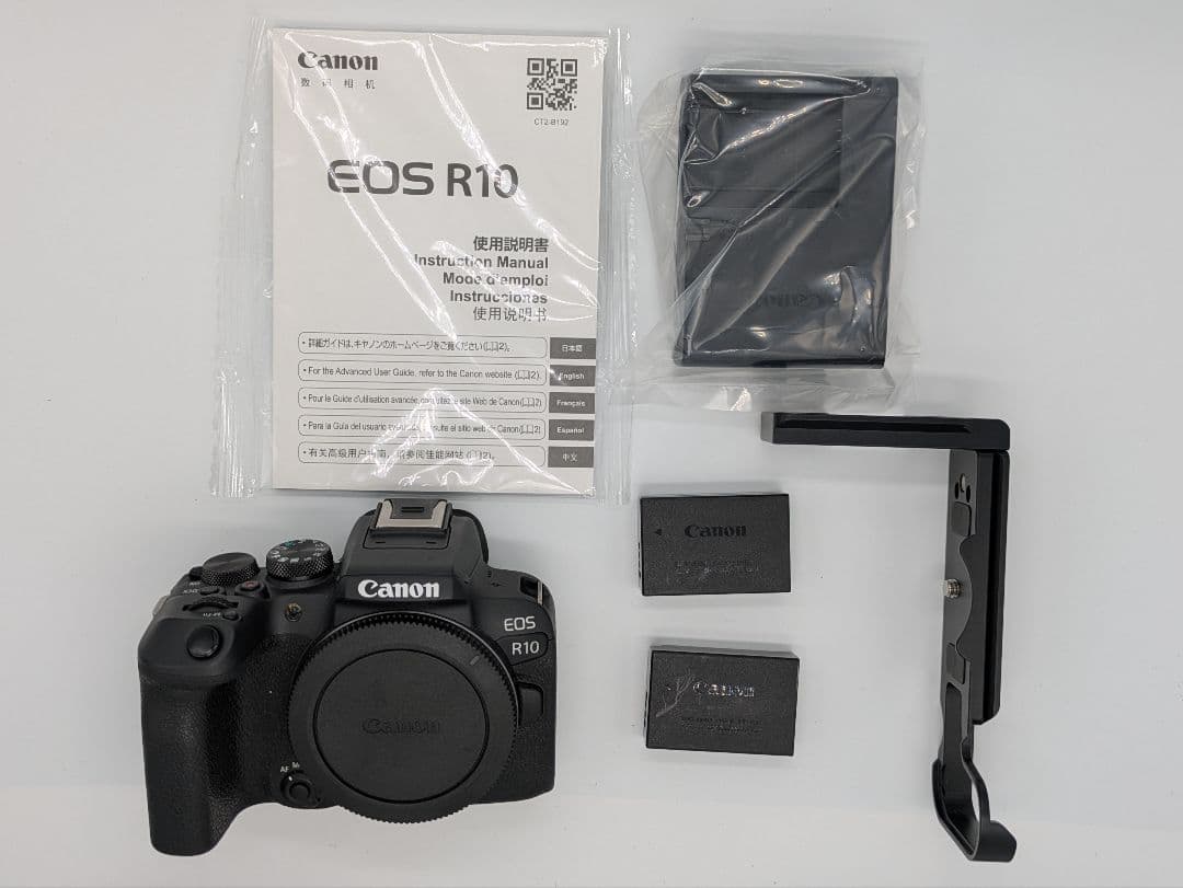 【ボディ単体】Canon EOS R10　バッテリー2個付き ロワジャパン 【互換品】 キヤノン対応 LP-E17 バッテリーパック 2個 +