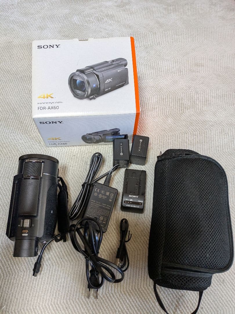 SONY　FDR-AX60　ビデオカメラ　4K　3脚付き SONY 4K対応ビデオカメラ FDR-AX60 ブラック 三脚＆予備バッテリー