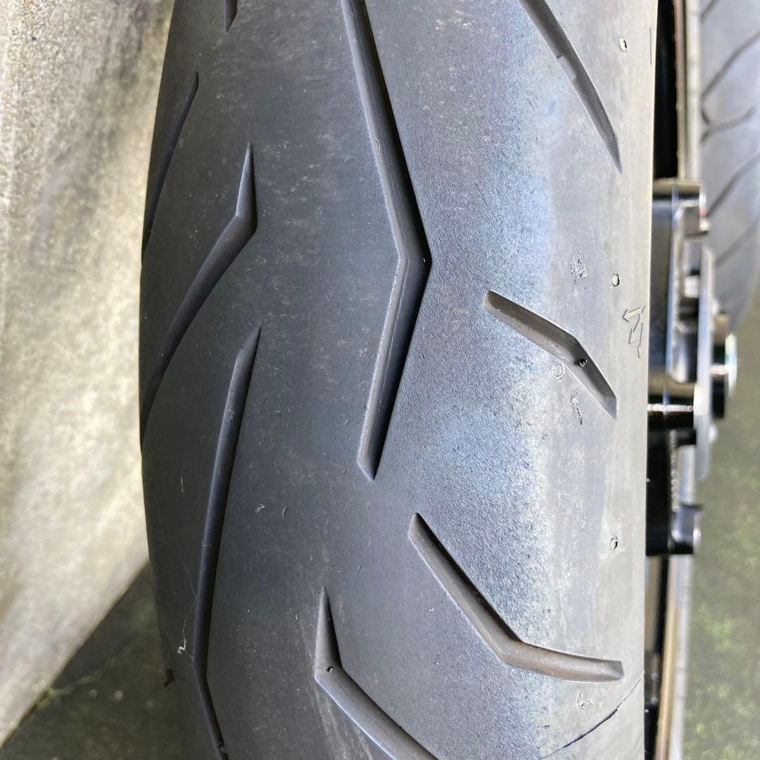 z900rs 純正ホイールタイヤセット前後バリ山 値引きしました - メルカリ