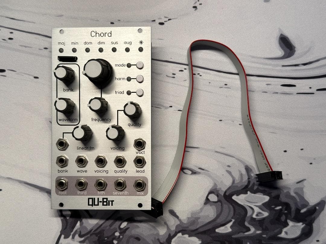 Qu-bit Electronix Chord v2｜モジュラーシンセ - メルカリ