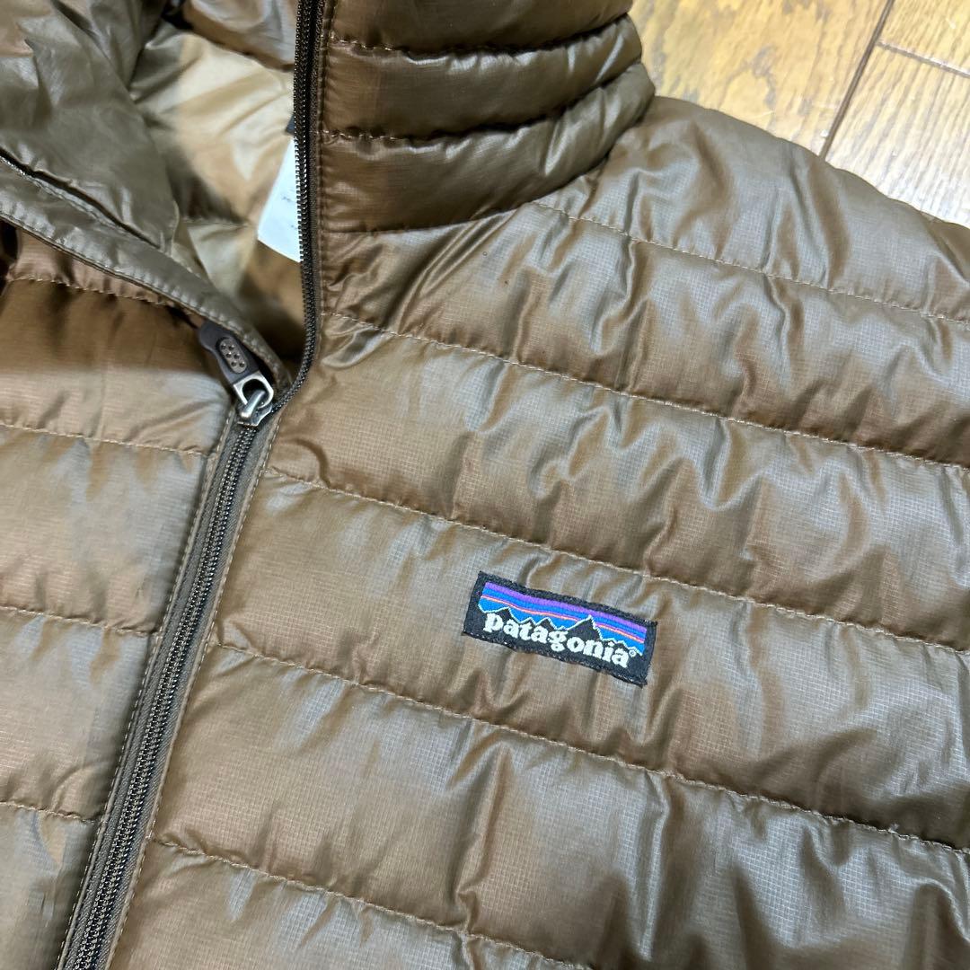 patagonia メンズ S ブラウン ダウンジャケット ダウンセーター - メルカリ