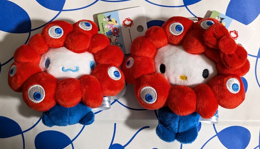 ミャクミャク　なりきりぬいぐるみ　カラビナbc　シナモン キティ 万博限定カラー ミャクミャク なりきり キティ ぬいぐるみ カラビナ BC