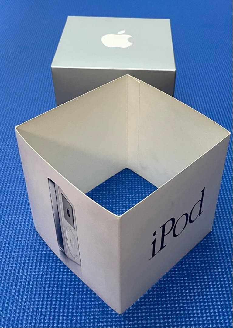 初代iPod 5G（M8513J/A） 動作品 - メルカリ