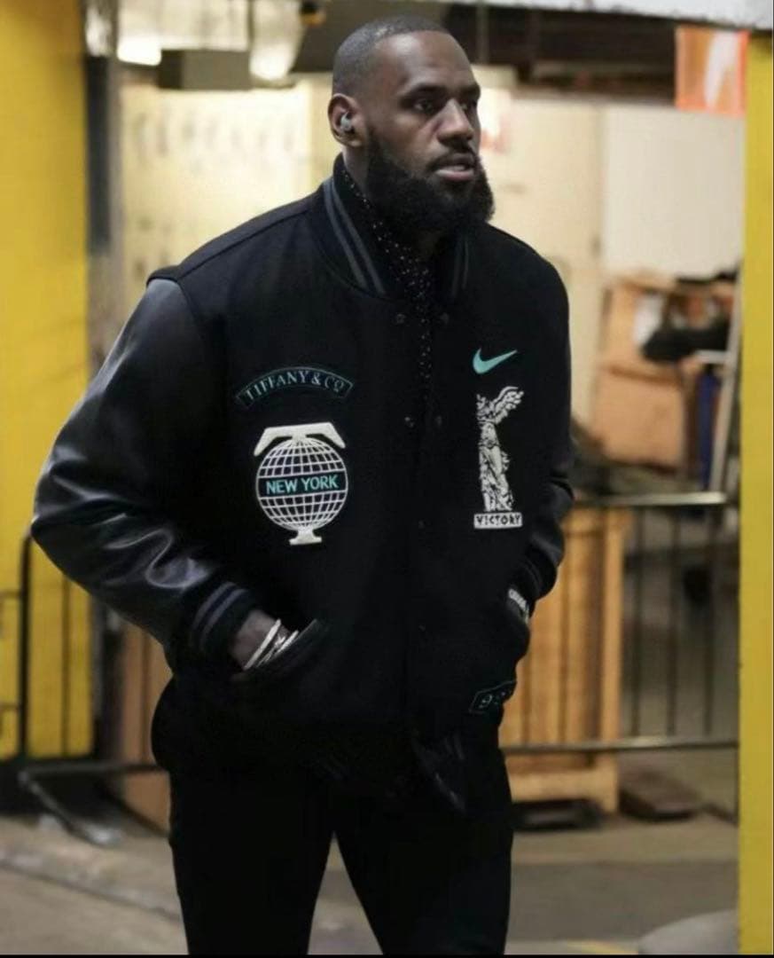 ナイキ ティファニー コラボ スタジャン XXLサイズ - メルカリ