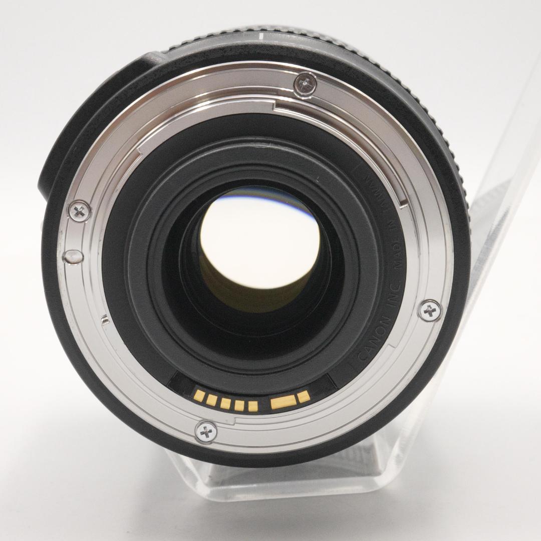 Canon EF-S 18-135mm F3.5-5.6 IS キヤノン