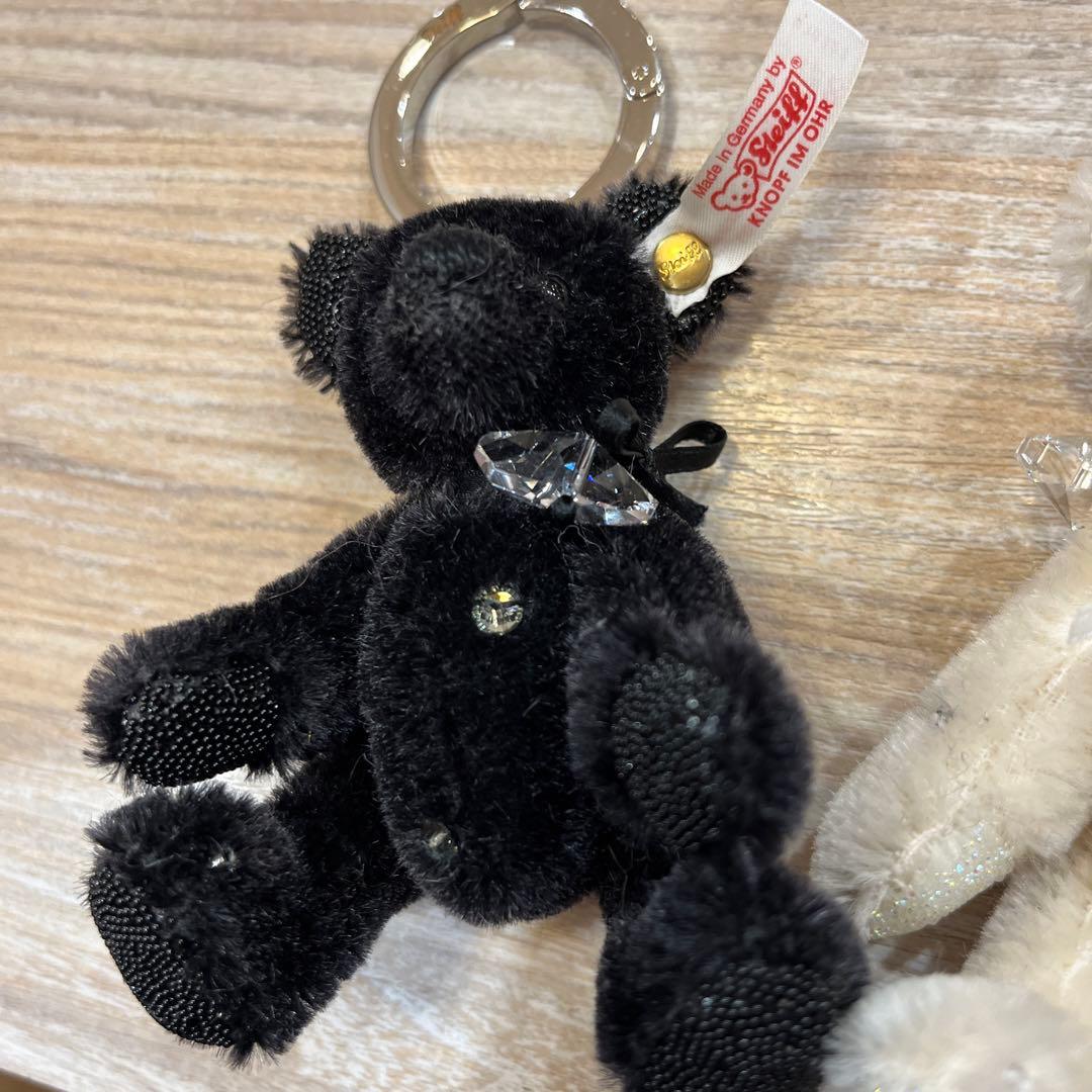 シュタイフsteiff2009年限定スワロフスキーテディベアキーチャーム2個