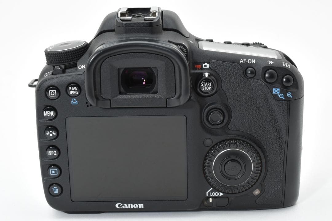 ■ 美品 ■ キヤノン　Canon EOS 7Dボディ《元箱付き》