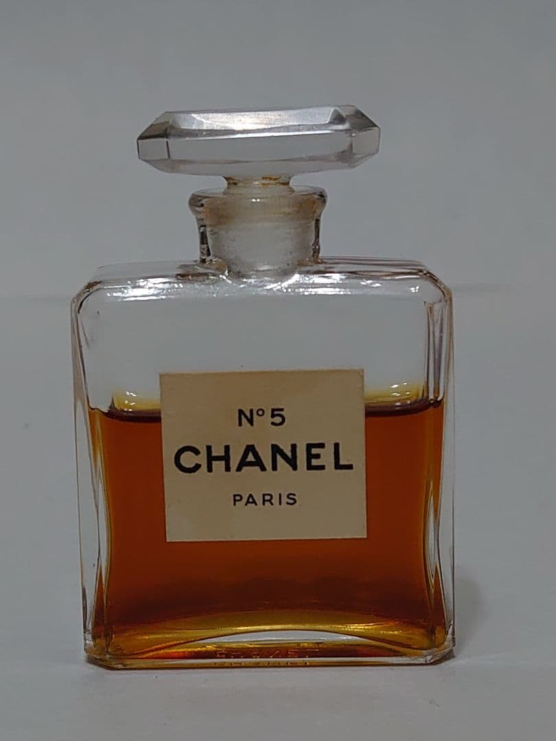 希少・ヴィンテージ】CHANEL N°5 パルファム香水 14ml - メルカリ
