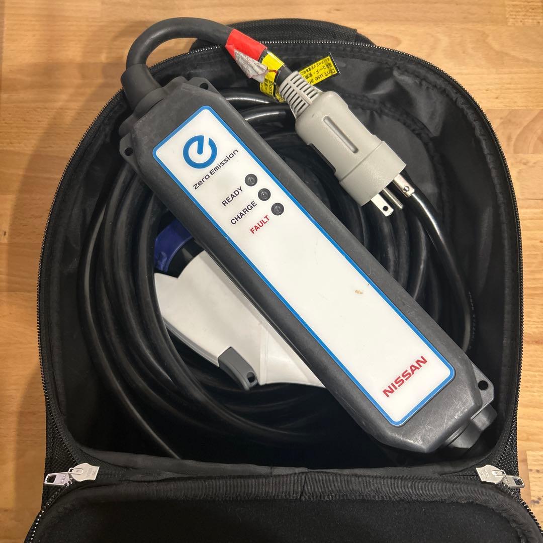 Nissan Zero Emission 充電ケーブル 楽天市場】【国内正規純正部品】NISSAN 日産純正オプション リーフ用