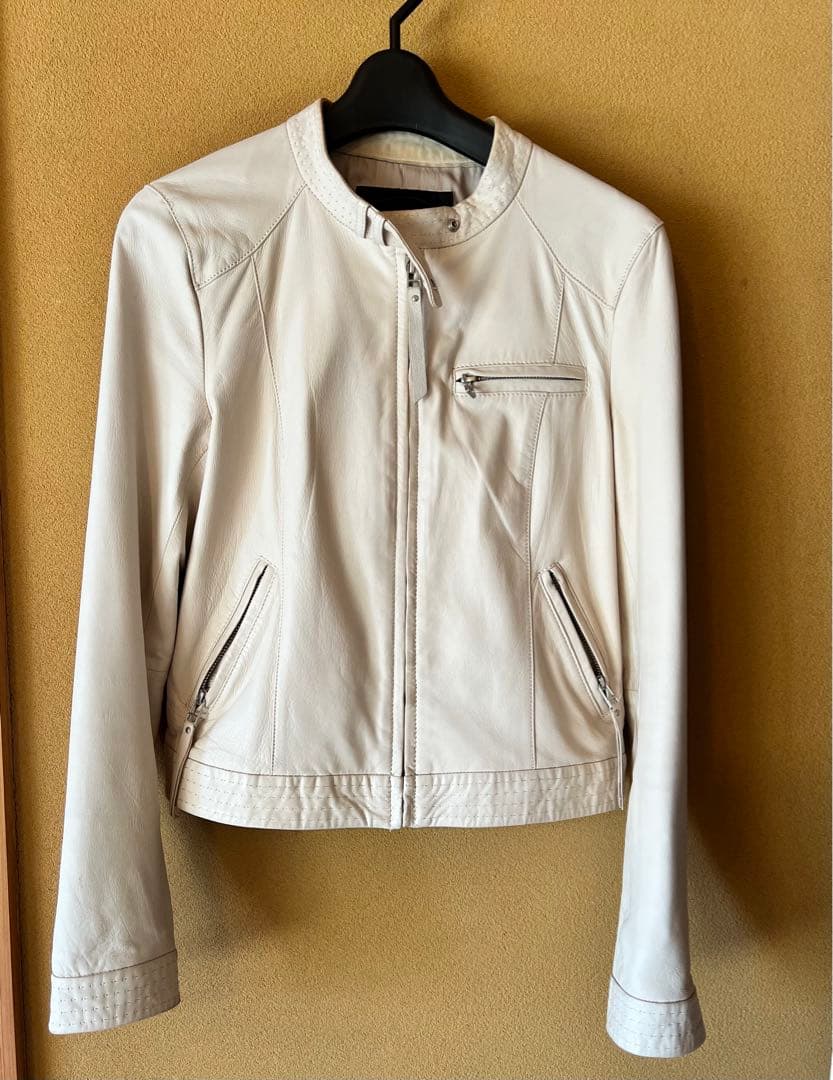 新品・箱付きALICIA フラット ブーティ メルロー