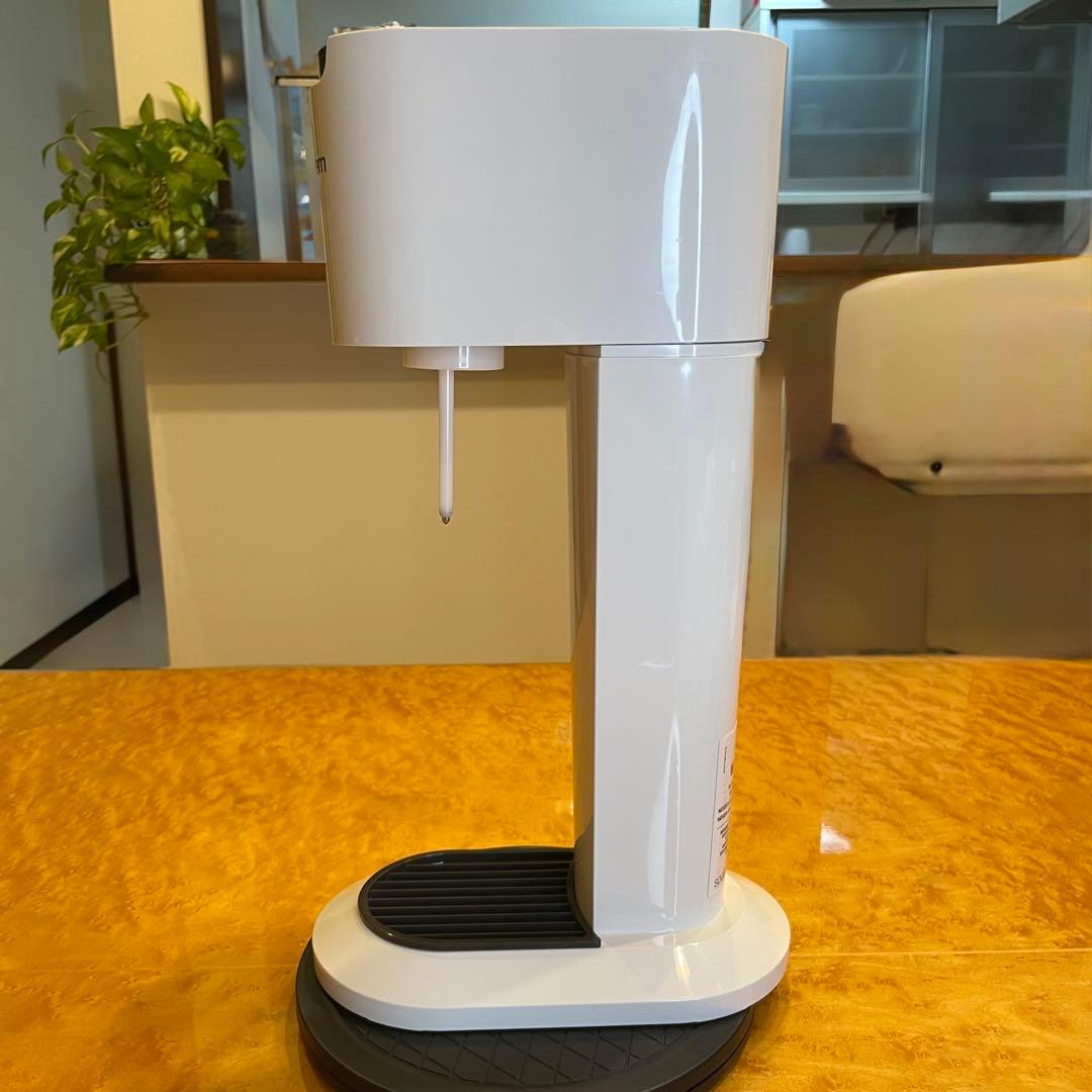 ソーダストリーム ジェネシス(ホワイト) 満タンガスシリンダー2本