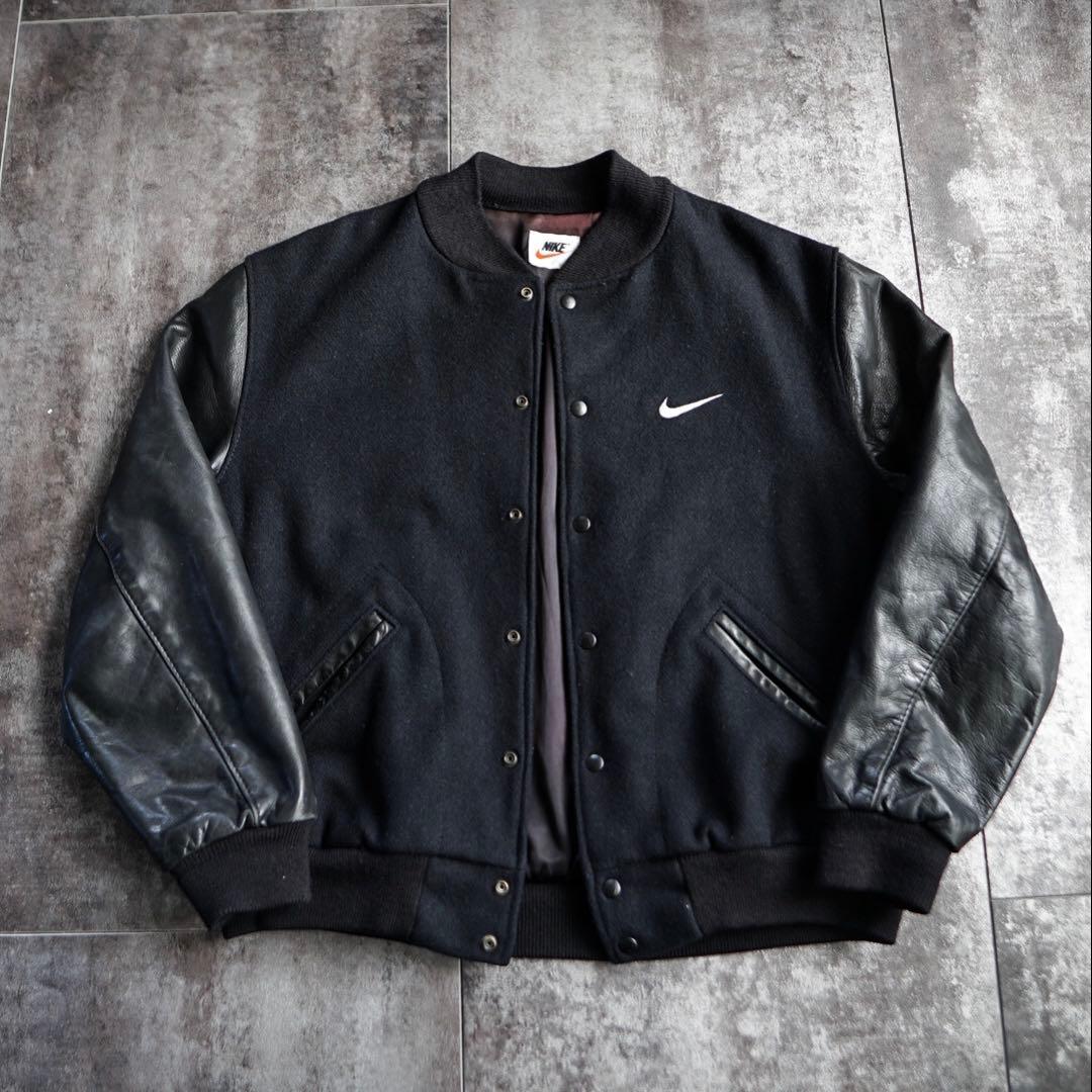 超希少 NIKE 90s 袖レザー スタジャン NIKE TOWN ブラック - メルカリ