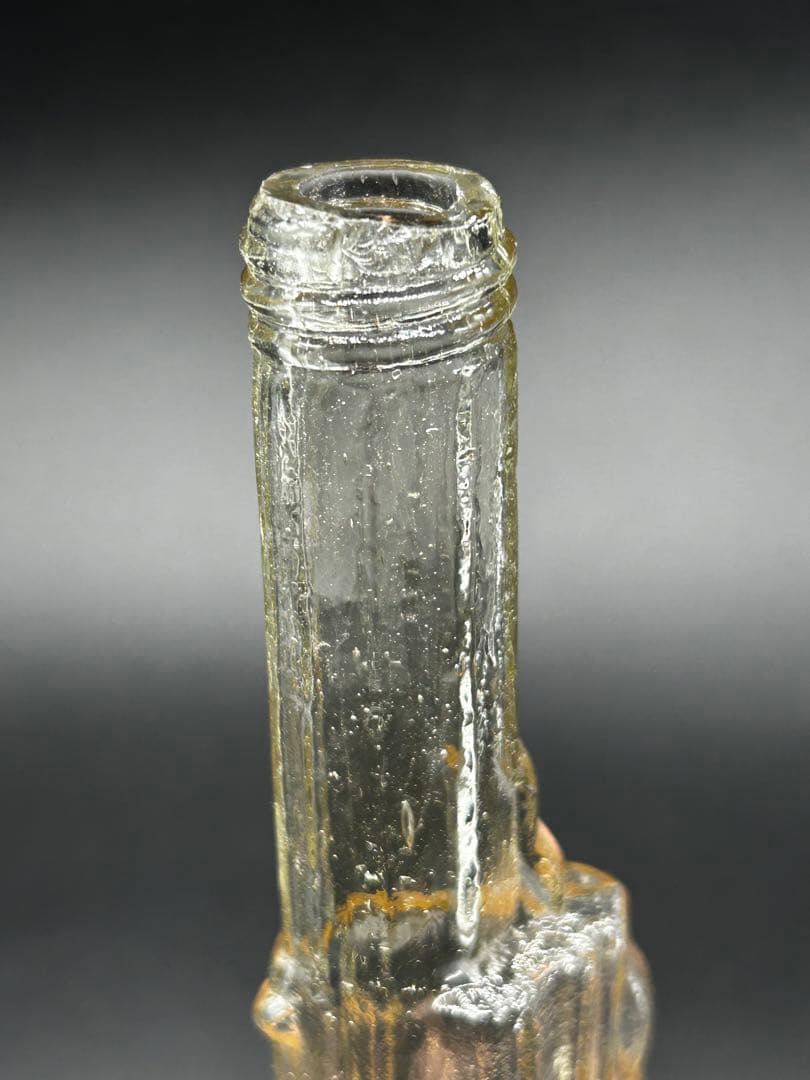 飴色 ピストル型 金平糖瓶 レトロ瓶 ガラス - メルカリ