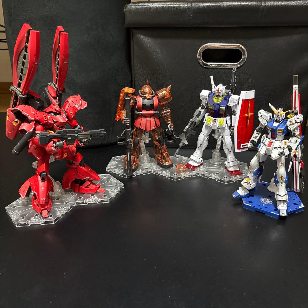 PGユニコーンガンダム最終決戦 LEDライトアップ機能付き フルアーマー