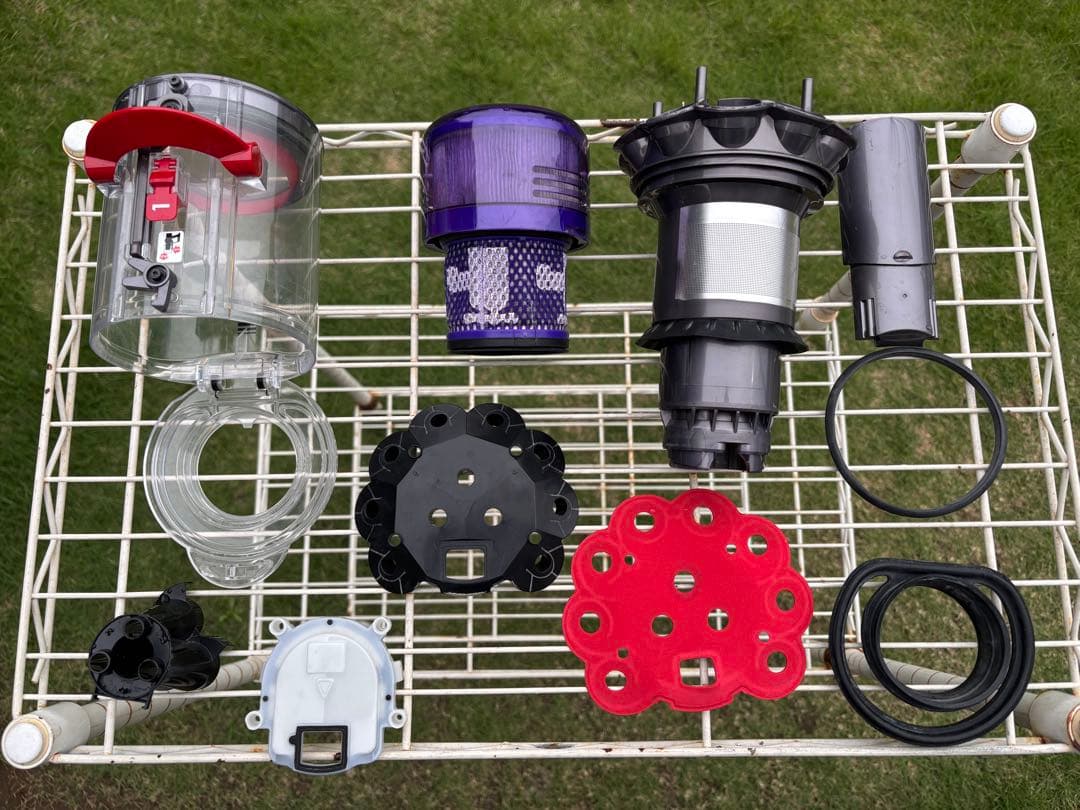 分解洗浄清掃品】ダイソン digital slim fluffy sv18 - メルカリ