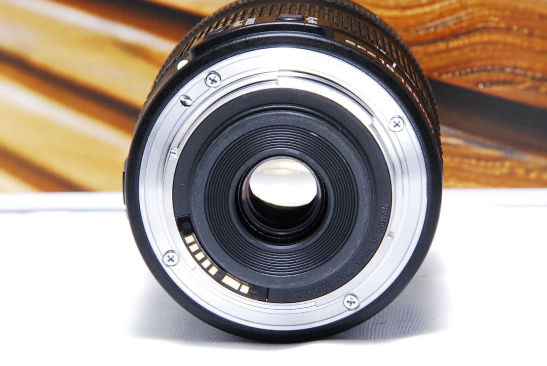 レンズ(ズーム) CANON EF-S 18-135mm F3.5-5.6 IS STM