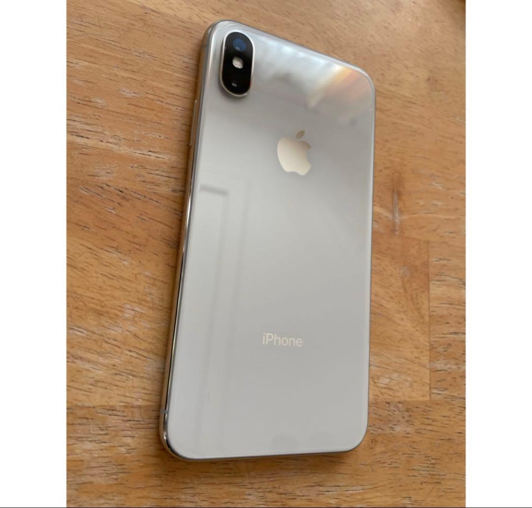 白ロム返金保証】iPhone X 256GB バッテリー最大容量···83% - メルカリ