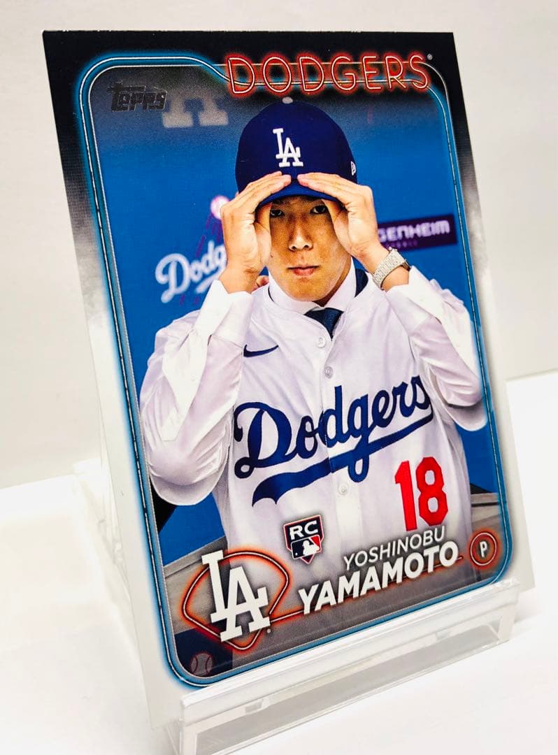 山本由伸 2025 Topps #CTCSP2 SP variation入団会見 - メルカリ