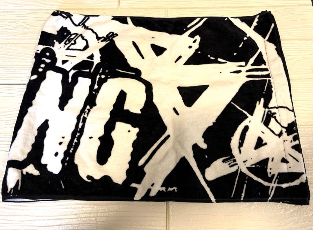 美品 BIGBANG JAPAN DOME TOUR 2013-2014 タオル - メルカリ