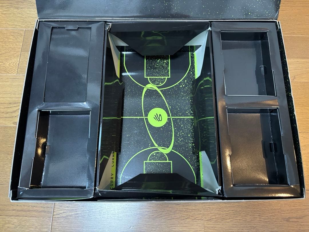 Curry 12 \"Gravity\" Special Box 【28.5cm】