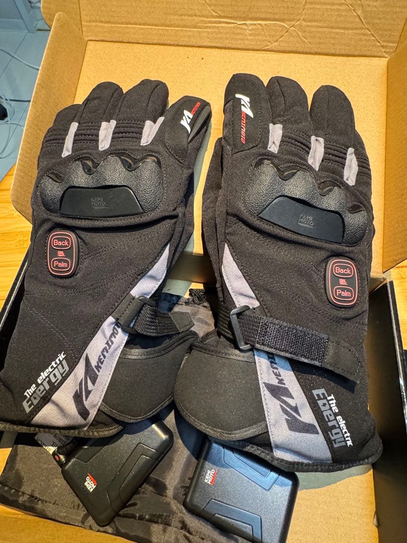 【ほぼ新品】KEMIMOTO 電熱グローブ XL バイク用 USBバッテリー付属 Amazon.co.jp: 【24年革新版・usb給電】KEMIMOTO 電熱グローブ専用