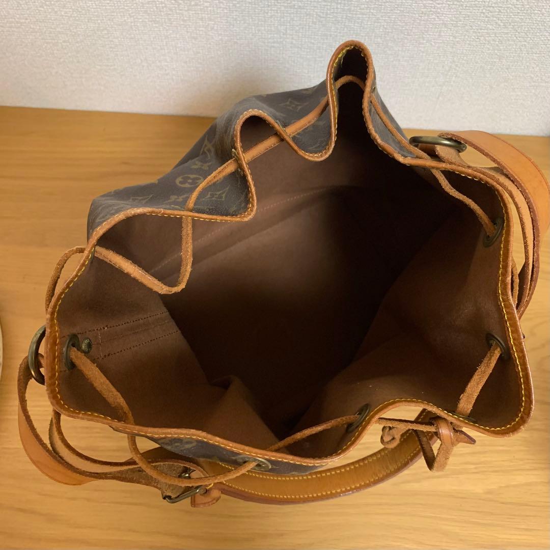 《大人気》LOUIS VUITTON☆ノエ モノグラム ショルダーバッグ 巾着